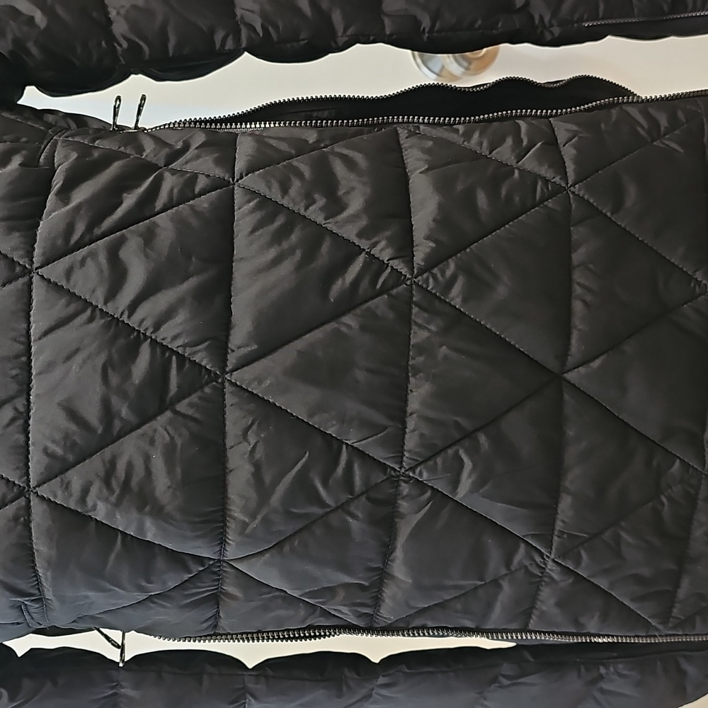 240. Lululemon Down Pullover Hoodie - Picture 8 of 10